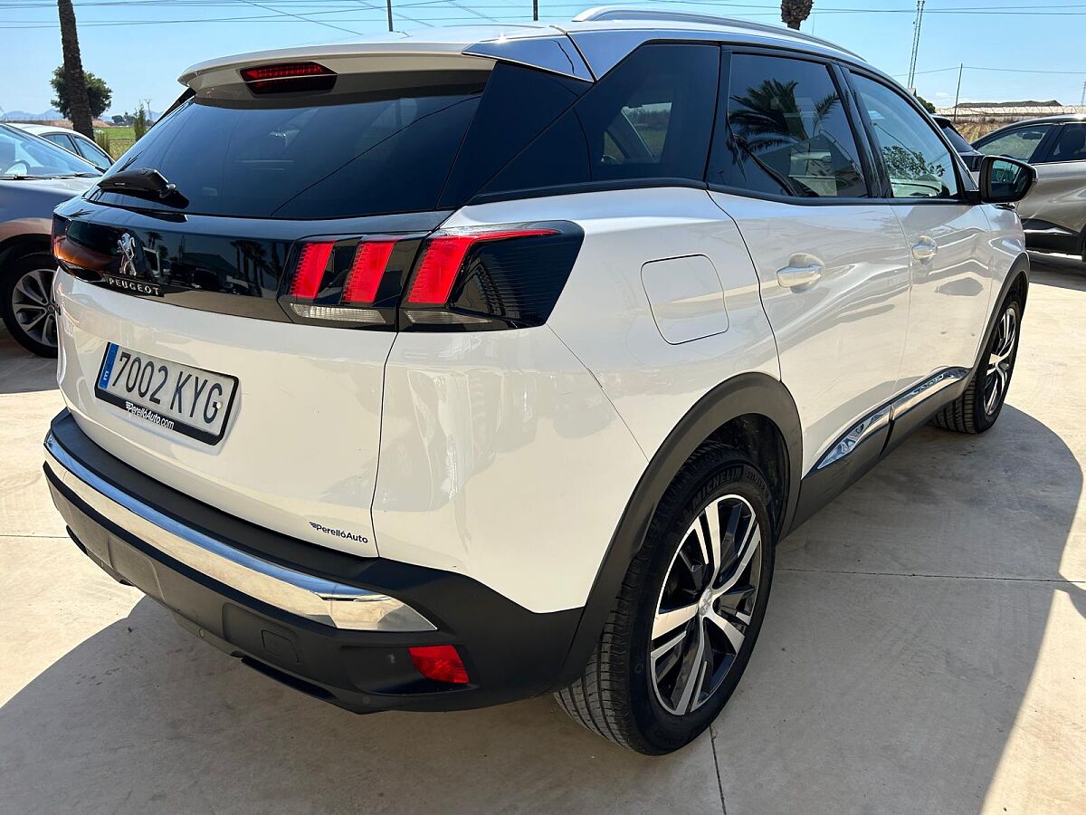 PEUGEOT 3008 ALLURE 1.2 E-THP AUTO SPANISH LHD IN SPAIN 73000 MILES SUPERB 2019